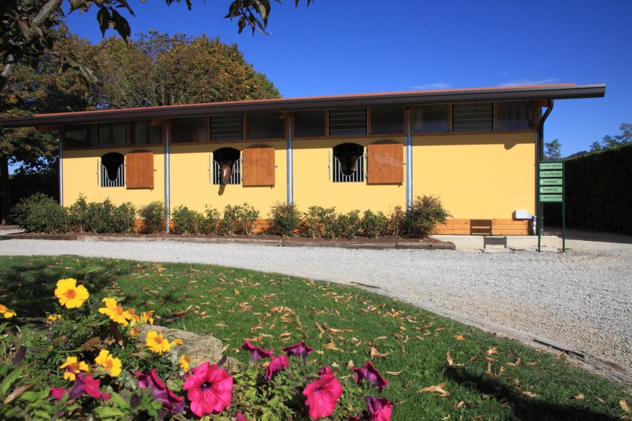 Imbersago Agriturismo Monsereno Horses المظهر الخارجي الصورة